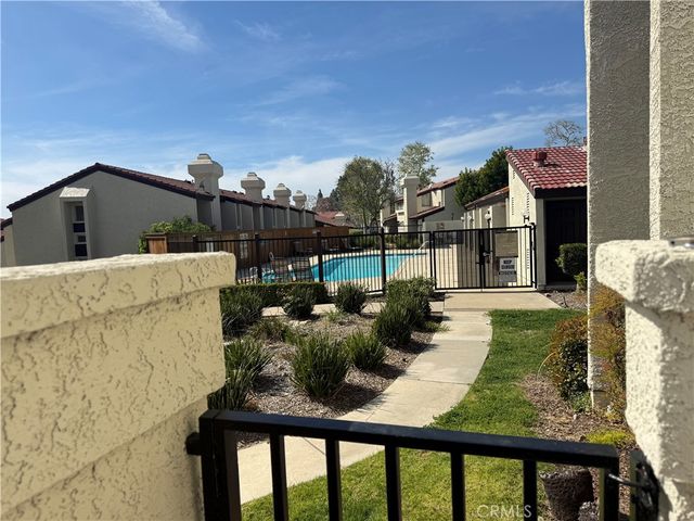 1496 Corte Hacienda, Upland, CA 91786