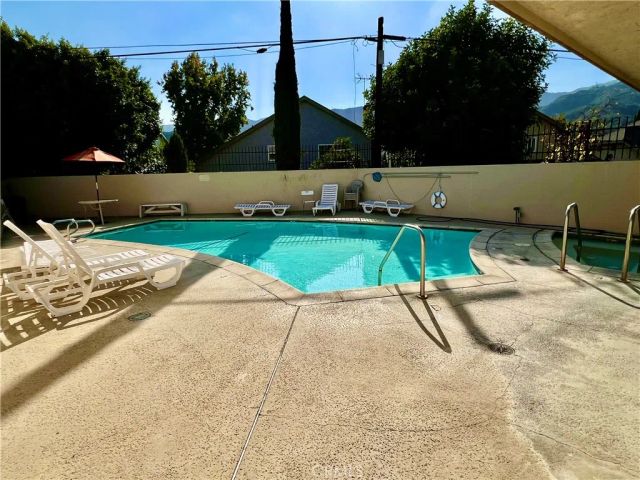 3010 Montrose 33, La Crescenta, CA 91214