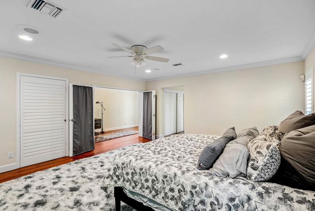 2121 Areca Palm Road, Boca Raton, FL 33432