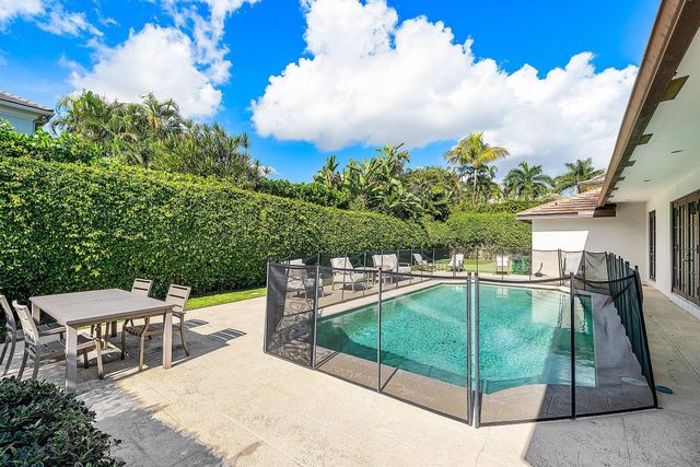 2121 Areca Palm Road, Boca Raton, FL 33432