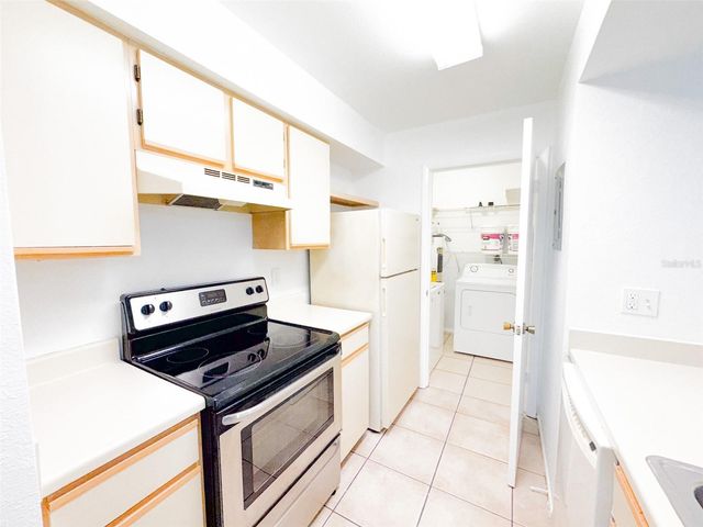3032 PARKWAY BOULEVARD 101, Kissimmee, FL 34747