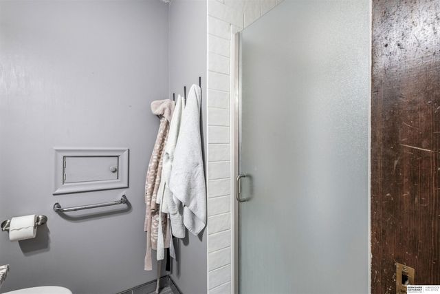 5311 Linden Street, Lincoln, NE 68516