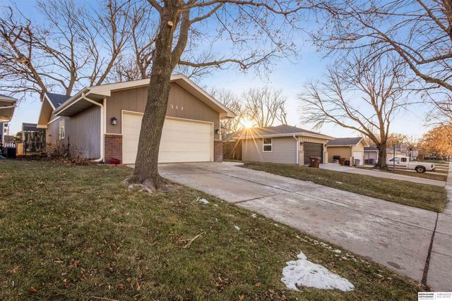 5311 Linden Street, Lincoln, NE 68516