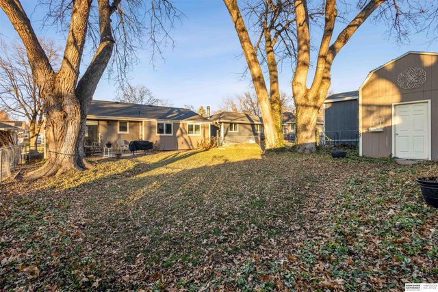 5311 Linden Street, Lincoln, NE 68516