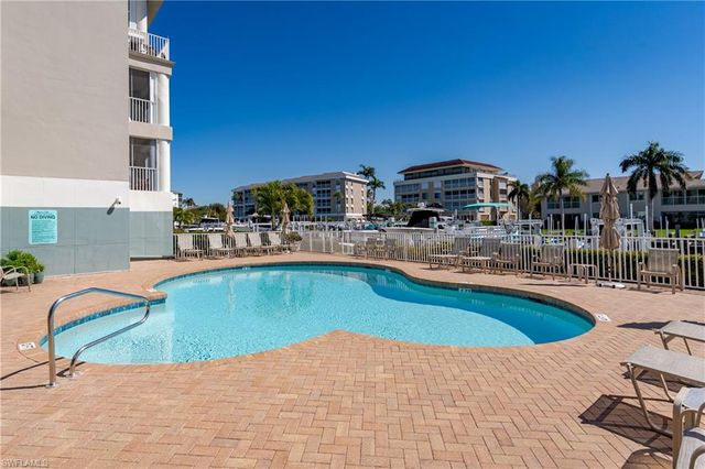 907 Panama CT # 203, Marco Island, FL 34145