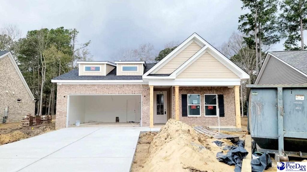 1026 Wessex, Florence, SC 29501