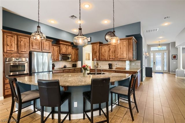 3933 Pasilla Avenue, Las Vegas, NV 89118
