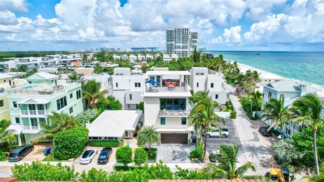 305 Oak St, Hollywood, FL 33019