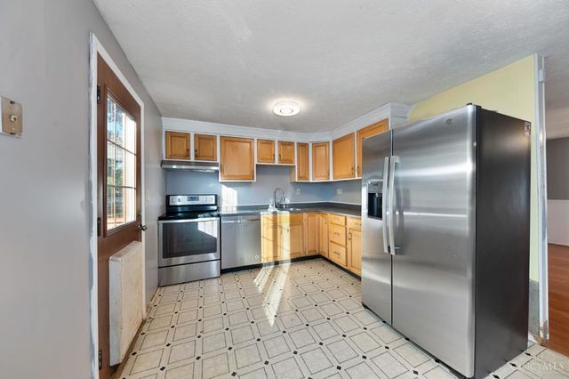 1369 Firethorne Drive, Mason, OH 45040