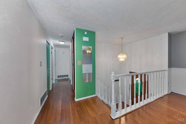 1369 Firethorne Drive, Mason, OH 45040