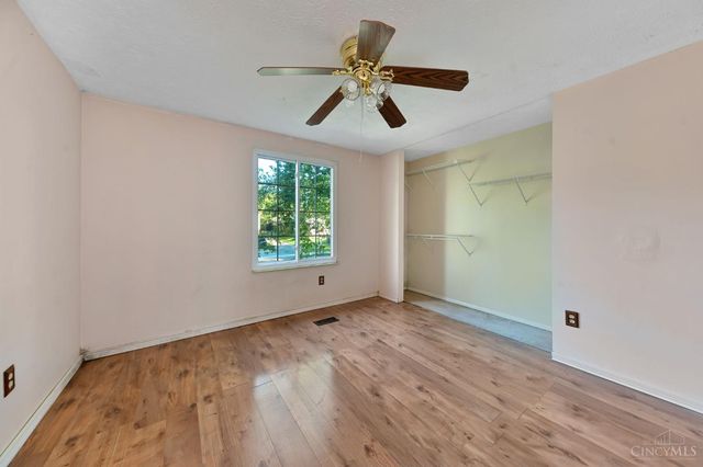 1369 Firethorne Drive, Mason, OH 45040