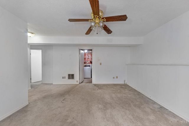 1369 Firethorne Drive, Mason, OH 45040