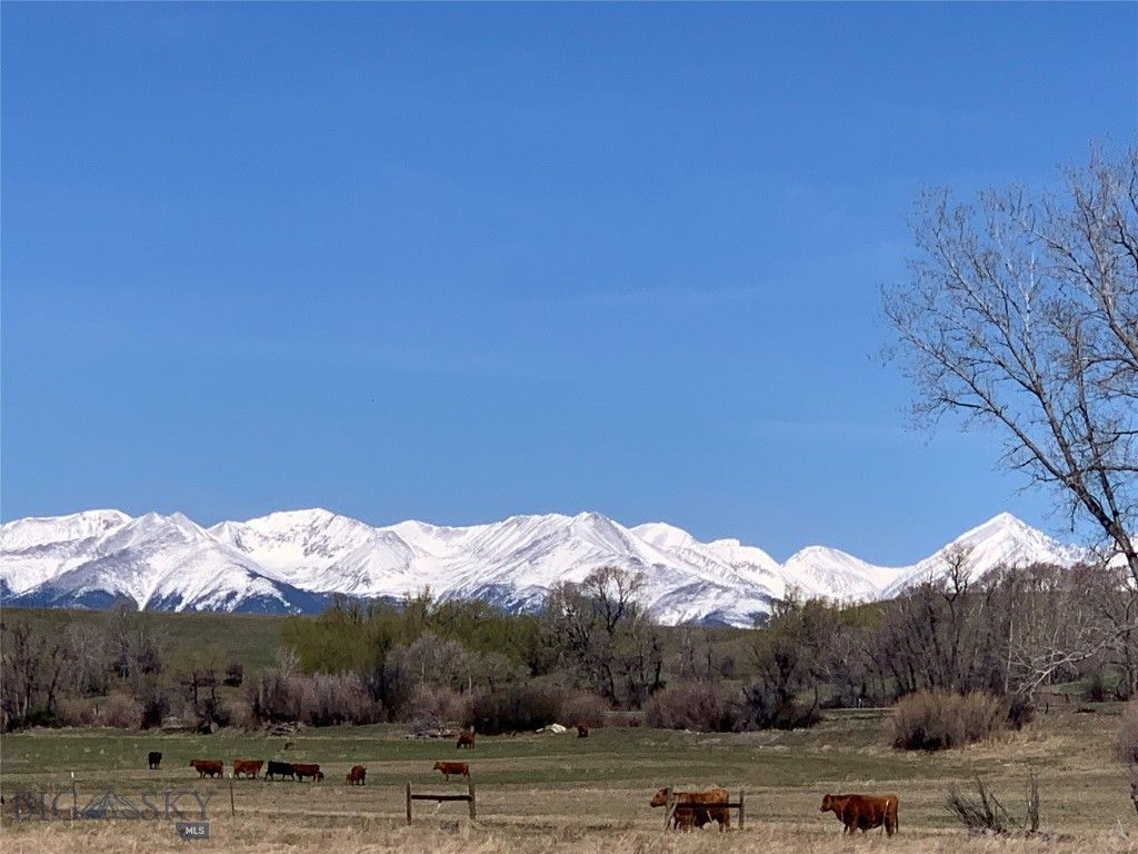 46 Rapelje Road, Big Timber, MT 59011 photo 2