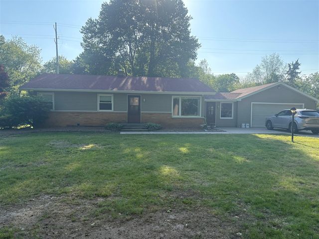 6739 Myers Lake Avenue, Rockford, MI 49341