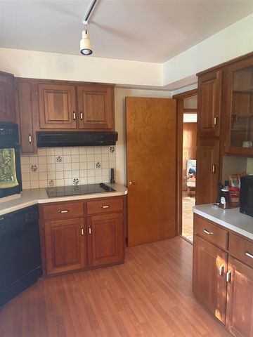 6739 Myers Lake Avenue, Rockford, MI 49341
