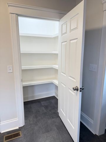 30 Boardman Street, Worcester, MA 01606