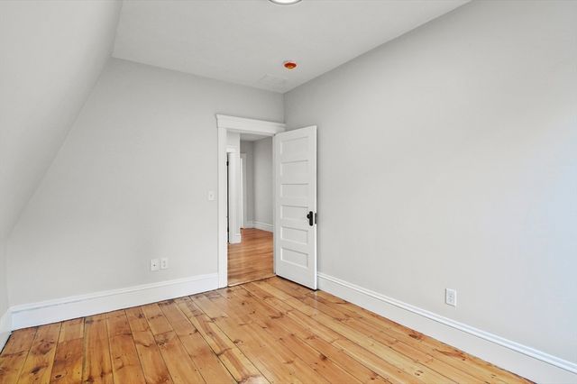 30 Boardman Street, Worcester, MA 01606