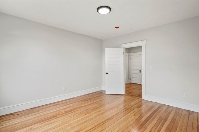 30 Boardman Street, Worcester, MA 01606