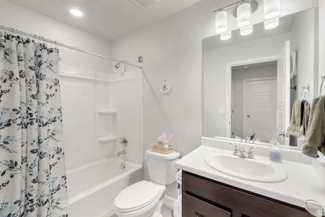 78 E MINERAL ROW, Saratoga Springs, UT 84045