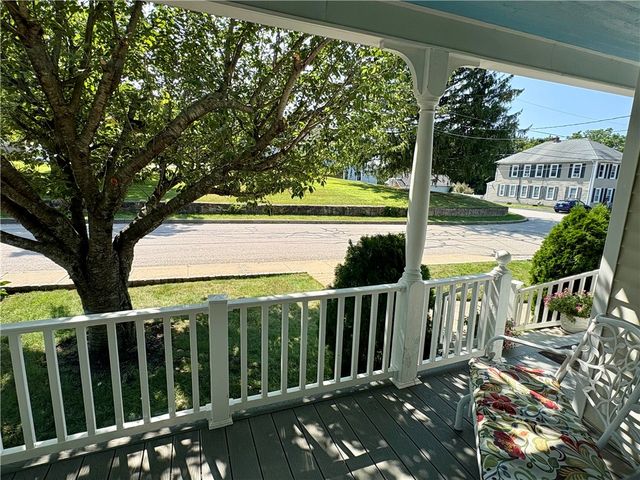 65 Summit Avenue, West Warwick, RI 02893