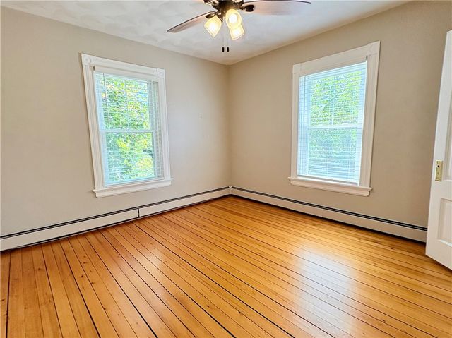 65 Summit Avenue, West Warwick, RI 02893