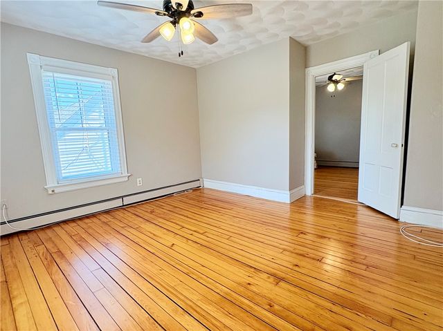 65 Summit Avenue, West Warwick, RI 02893