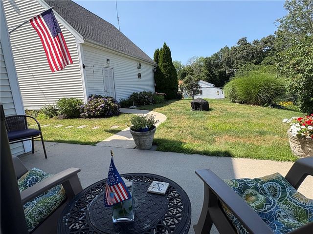 65 Summit Avenue, West Warwick, RI 02893