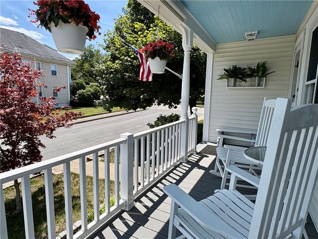 65 Summit Avenue, West Warwick, RI 02893