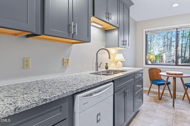 216 Ridge Trail, Chapel Hill, NC 27516