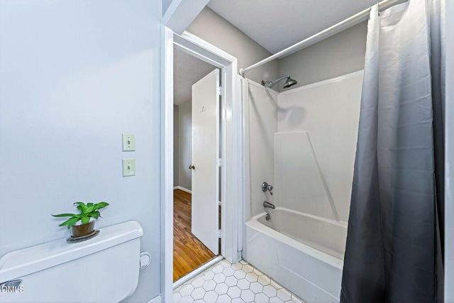 216 Ridge Trail, Chapel Hill, NC 27516