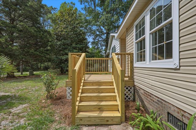 1383 Russell Road SW, Shallotte, NC 28470