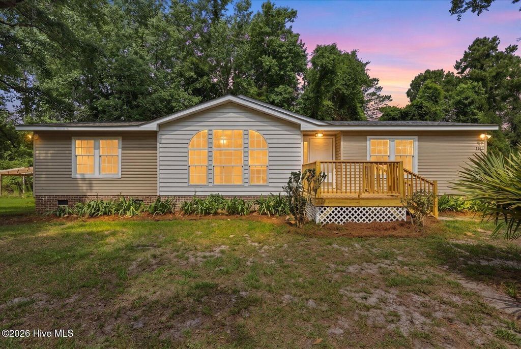 1383 Russell Road SW, Shallotte, NC 28470