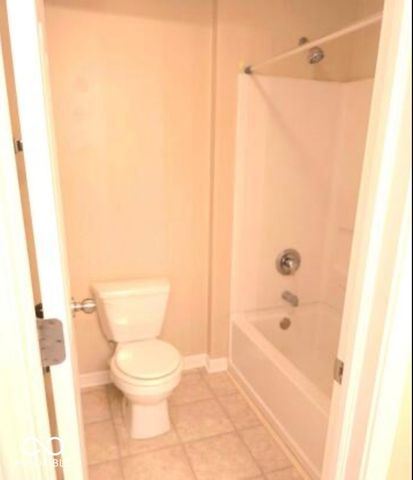 3214 Bristlecone Court, Whiteland, IN 46184