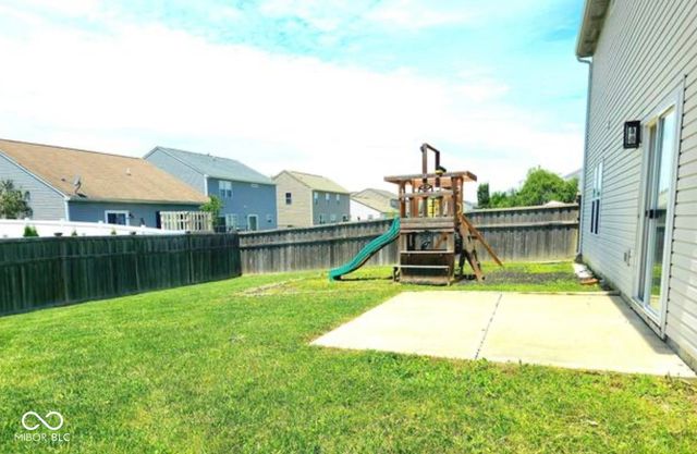 3214 Bristlecone Court, Whiteland, IN 46184