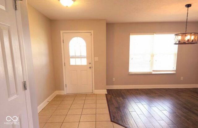 3214 Bristlecone Court, Whiteland, IN 46184