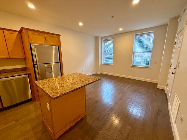58 E Springfield St 1, Boston, MA 02118