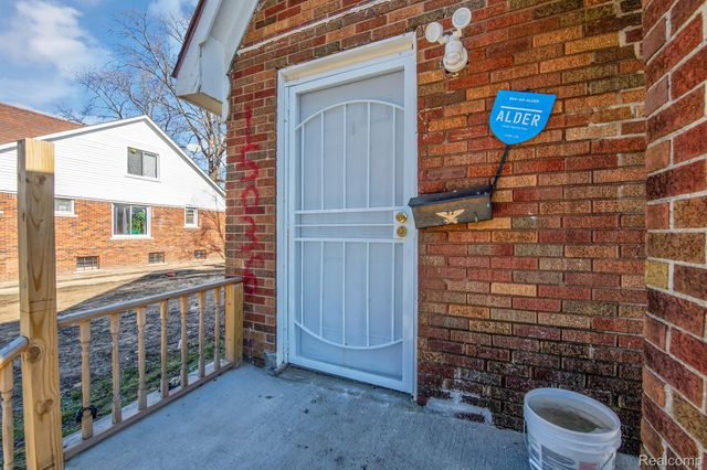 15036 TRACEY Street, Detroit, MI 48227
