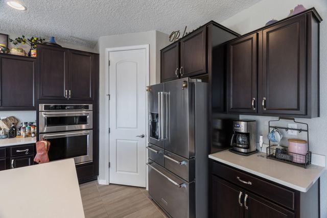 6516 Kimmick Drive NW, Albuquerque, NM 87120