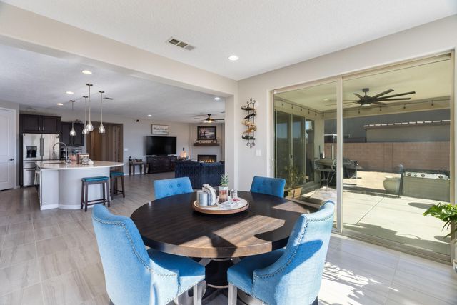 6516 Kimmick Drive NW, Albuquerque, NM 87120