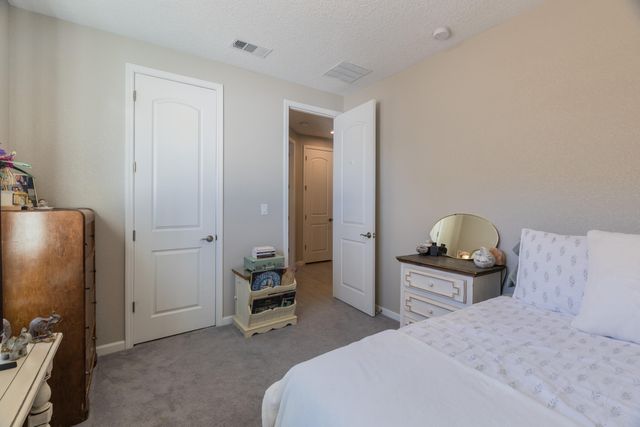 6516 Kimmick Drive NW, Albuquerque, NM 87120