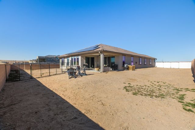 6516 Kimmick Drive NW, Albuquerque, NM 87120