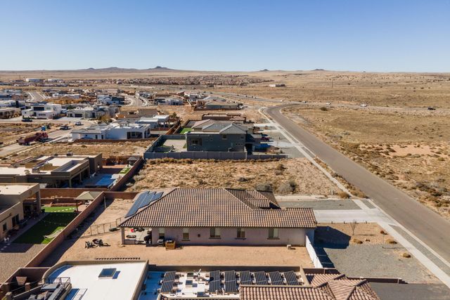 6516 Kimmick Drive NW, Albuquerque, NM 87120