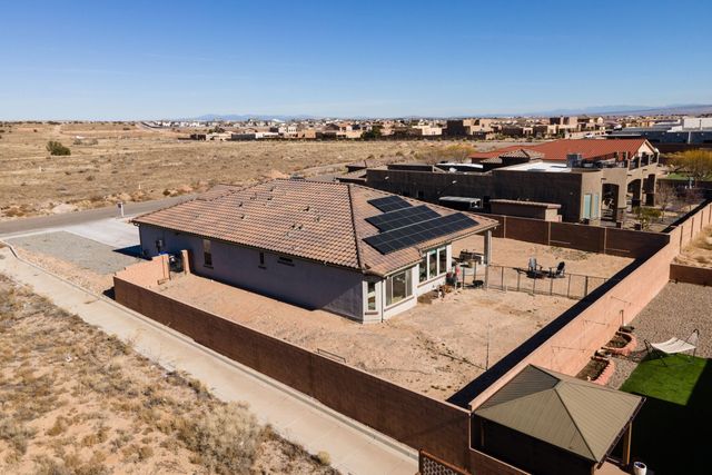 6516 Kimmick Drive NW, Albuquerque, NM 87120