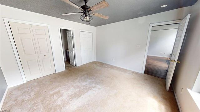 197 Gate House RD, Newport News, VA 23609