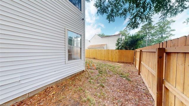 197 Gate House RD, Newport News, VA 23609