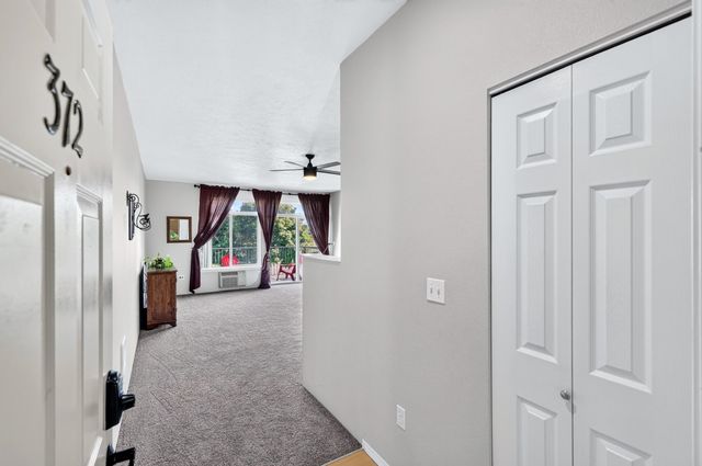 22855 E Country Vista Dr, Liberty Lake, WA 99019