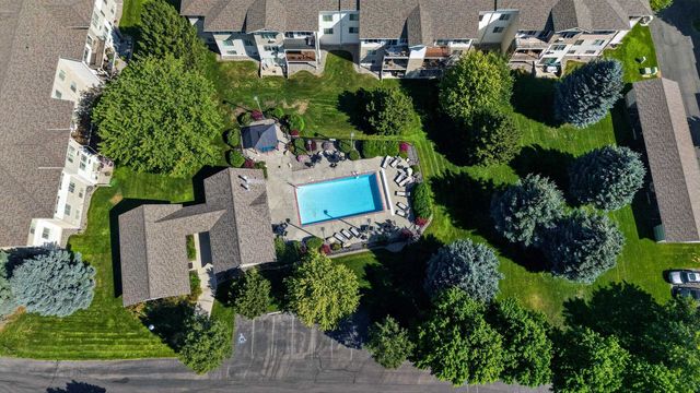 22855 E Country Vista Dr, Liberty Lake, WA 99019