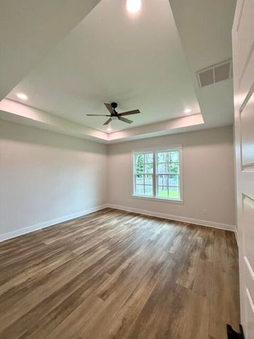 139 Leap Year Lane, Freeport, FL 32439