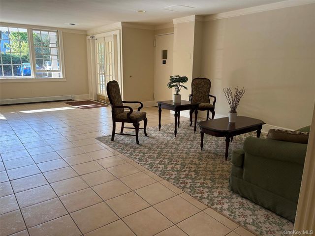 2 Consulate Drive 1K, Tuckahoe, NY 10707
