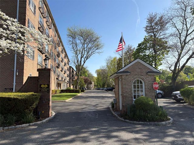 2 Consulate Drive 1K, Tuckahoe, NY 10707